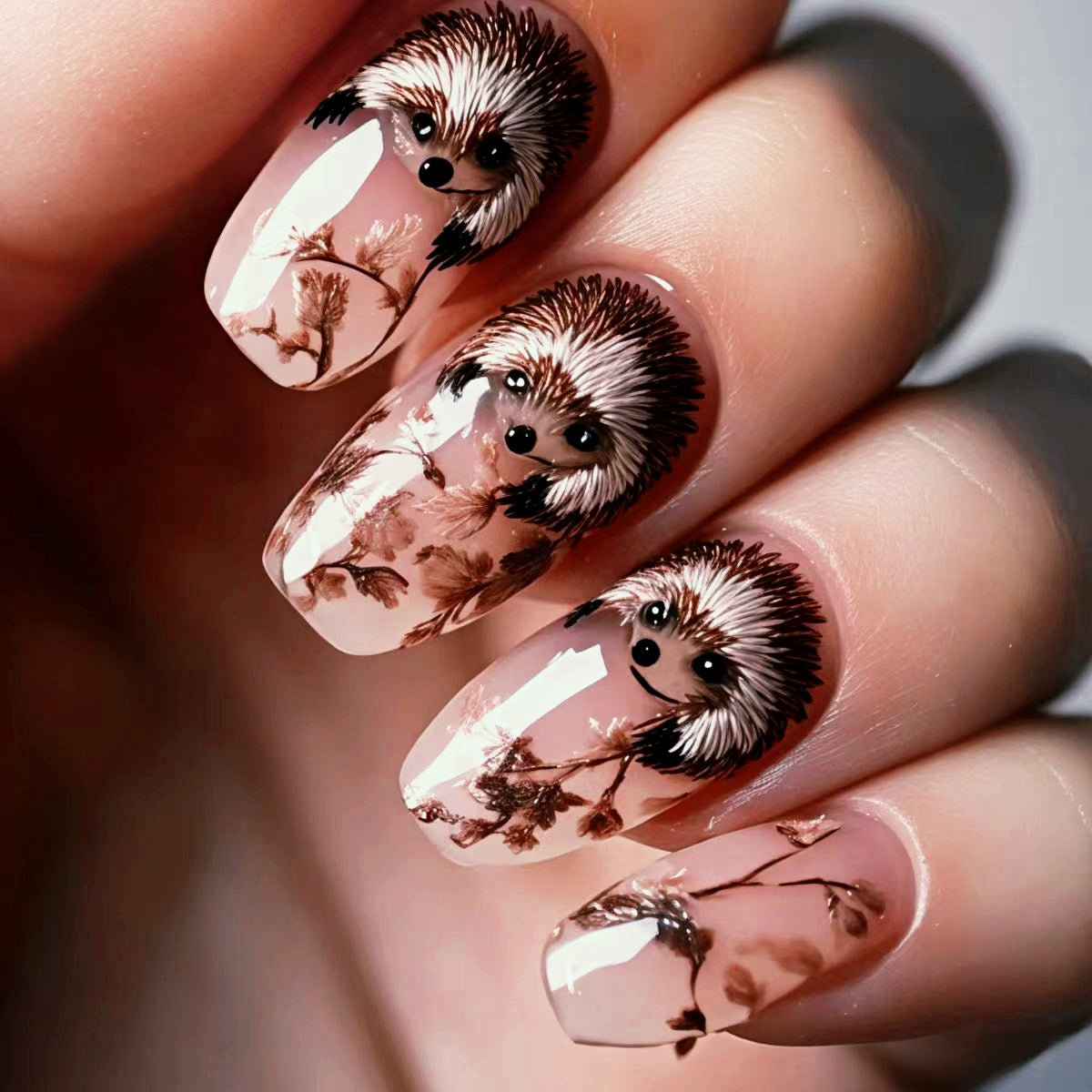 Kunstnägel mit Niedlichem Igel-Motiv Brehn