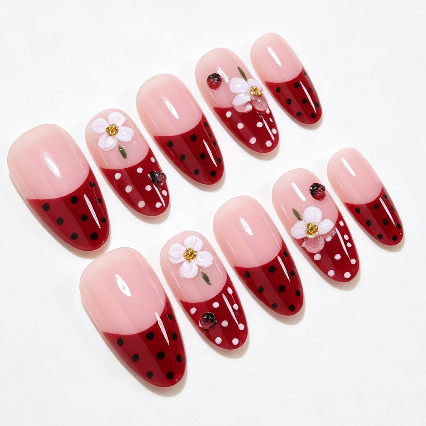 Elegantes florales Nageldesign Brehn