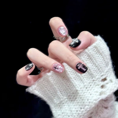 Künstlerische Nagelverlängerungen  1791717281