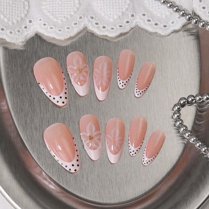 Elegantes florales Kunst-Press-On-Nagelset Brehn