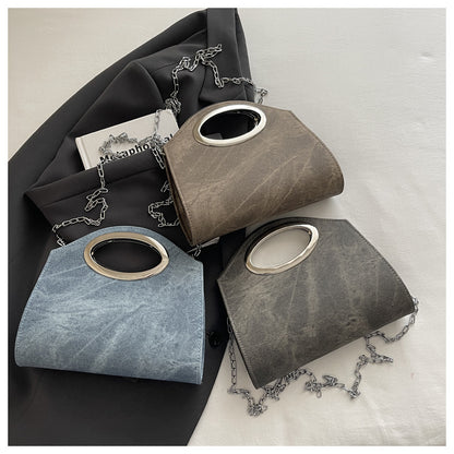 Modische Denim-Clutch