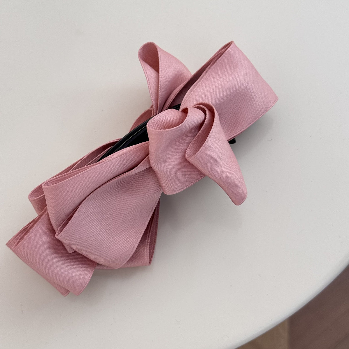Elegante Satin Haarklammer Brehn