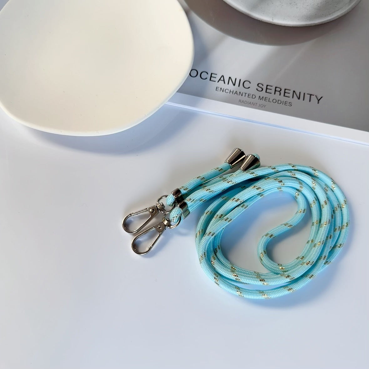 Verstellbare Lanyard mit doppelten Clips Brehn