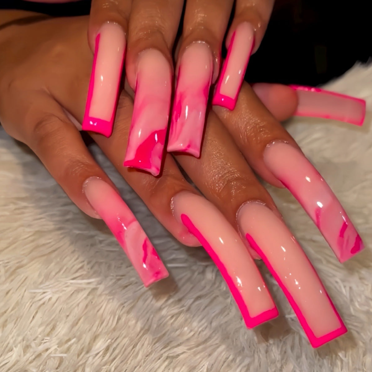 Künstlerisches Langanhaltendes Press-On Nagelset Brehn