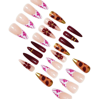 Künstlerische Lange Stiletto Press-On Nagelverlängerungen Brehn