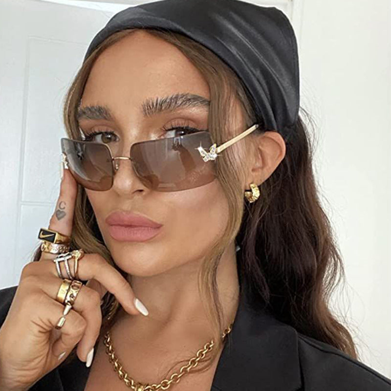 Damen Modische Sonnenbrille mit einzigartigem Rahmen und luxuriösen Akzenten Brehn