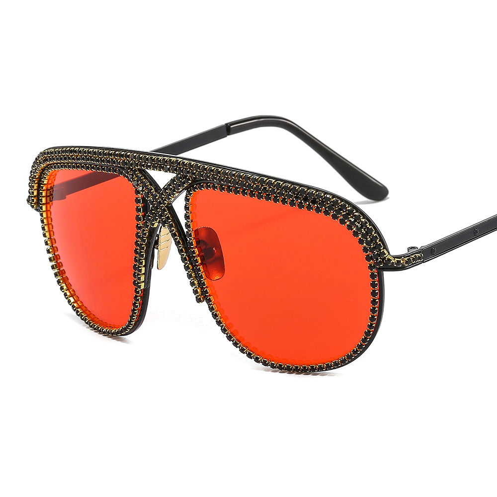 Damen eleganten Sonnenbrille mit glitzerndem Rahmen und gradienten Gläsern Brehn