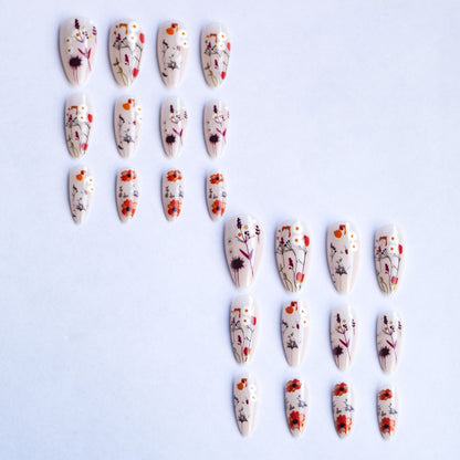 Künstlerisches Nageldesign