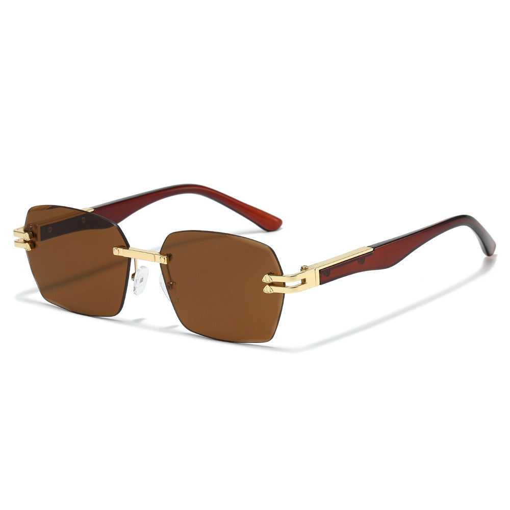 Oversized geometrische Sonnenbrille mit Metallelementen Brehn