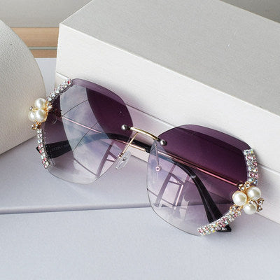 Damen extravagante Oversized-Sonnenbrille mit Perlverzierungen Brehn