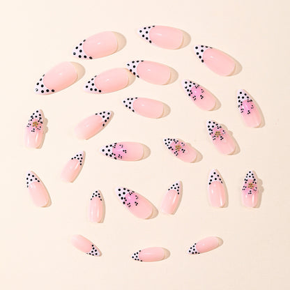 Elegante Blumendesign Stiletto Nagelkunstverlängerungen Brehn