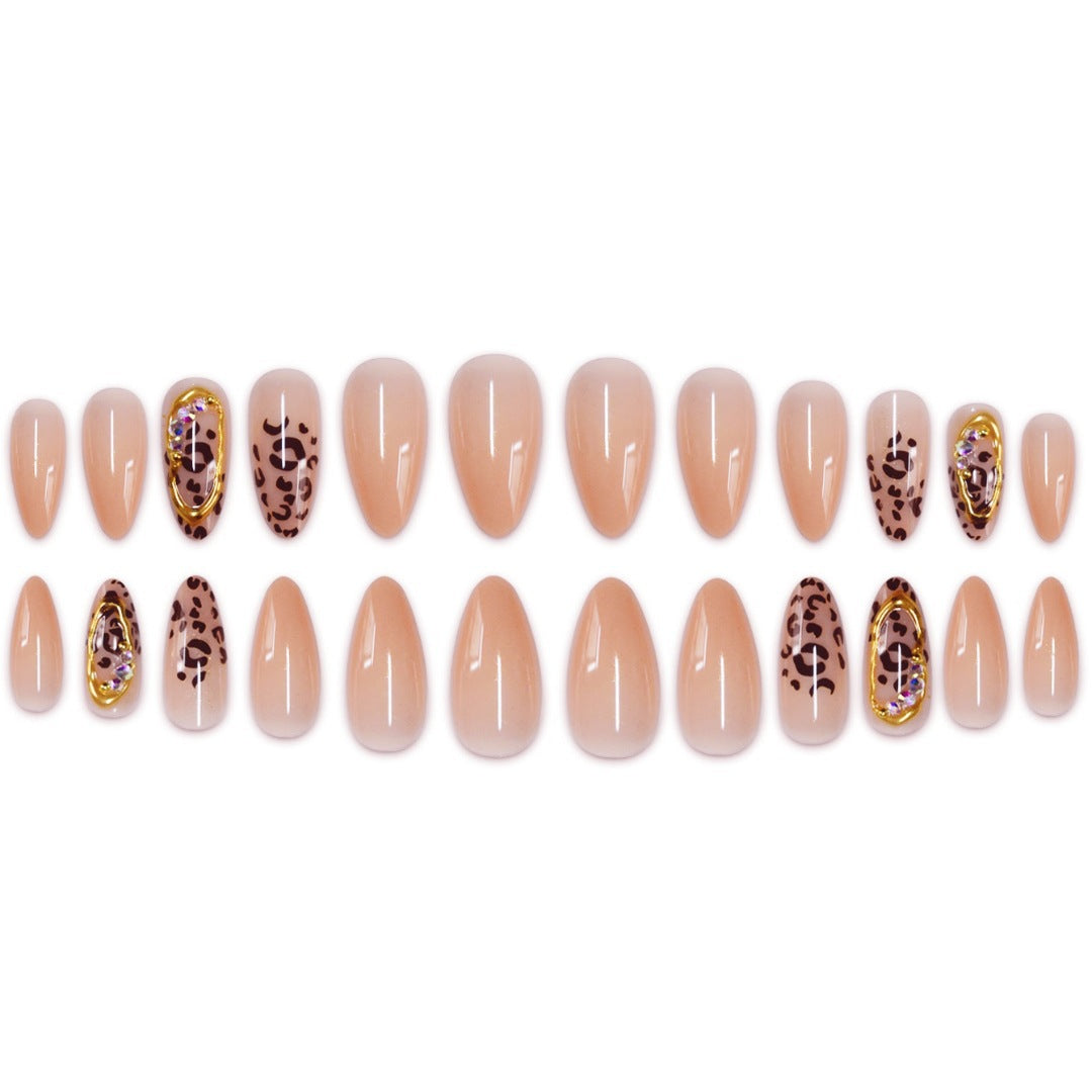 Designer Stiletto Nagelverlängerungen Brehn