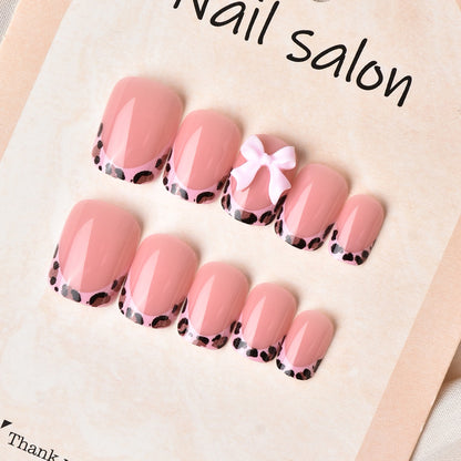 Künstlerisches Floral Muster Press-On Nagelset