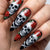 Kunstnägel mit Kreativem Totenkopf- und Rosenmotiv Brehn