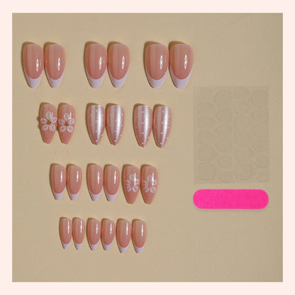 Kunstnagelset mit eleganten Blumen- und Glitzerdesigns Brehn