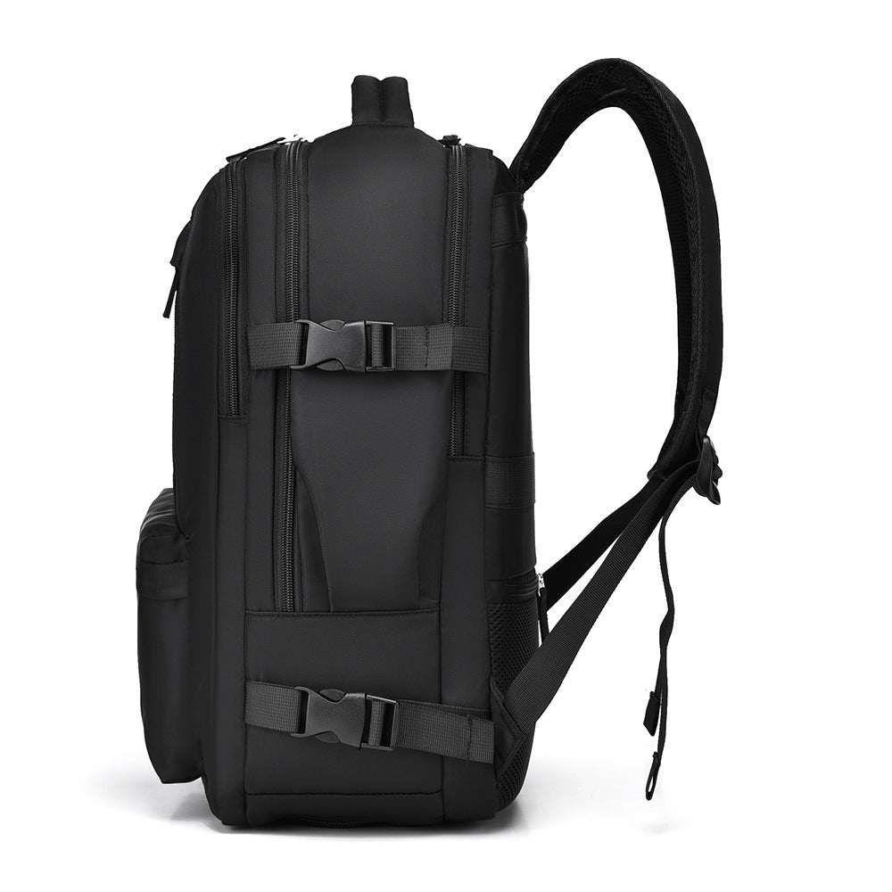 Zeitgenössischer Technikfreundlicher Rucksack Brehn