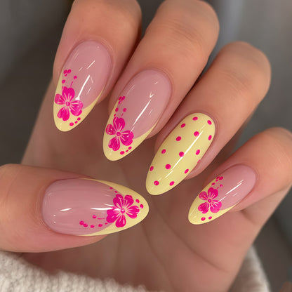 Elegante florale Stiletto-Nagelkunst-Tipps Brehn