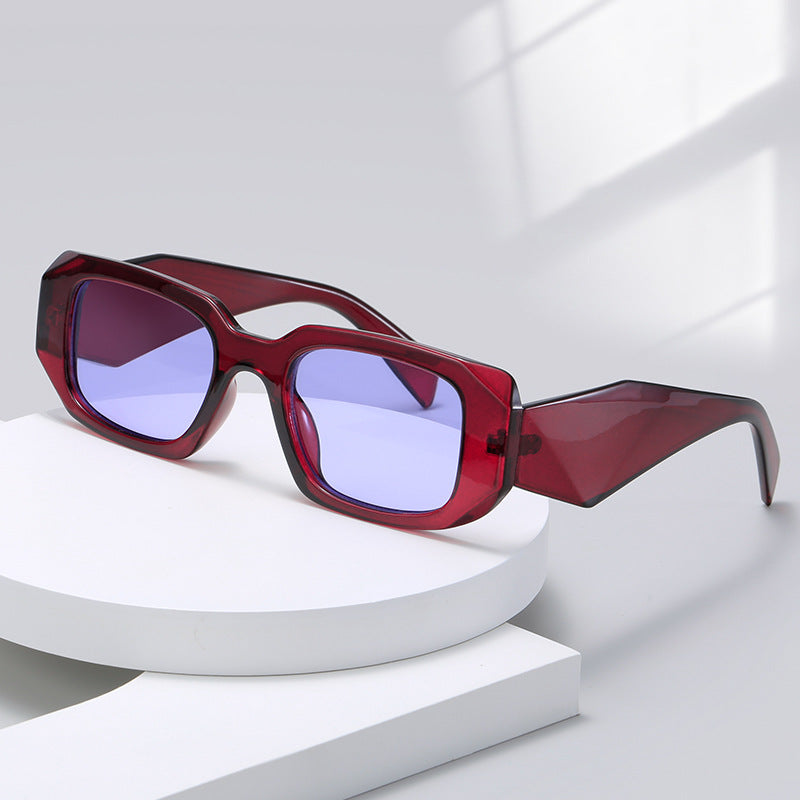 Damen quadratische Designer-Sonnenbrille mit modernem akzentuiertem Rahmen Brehn