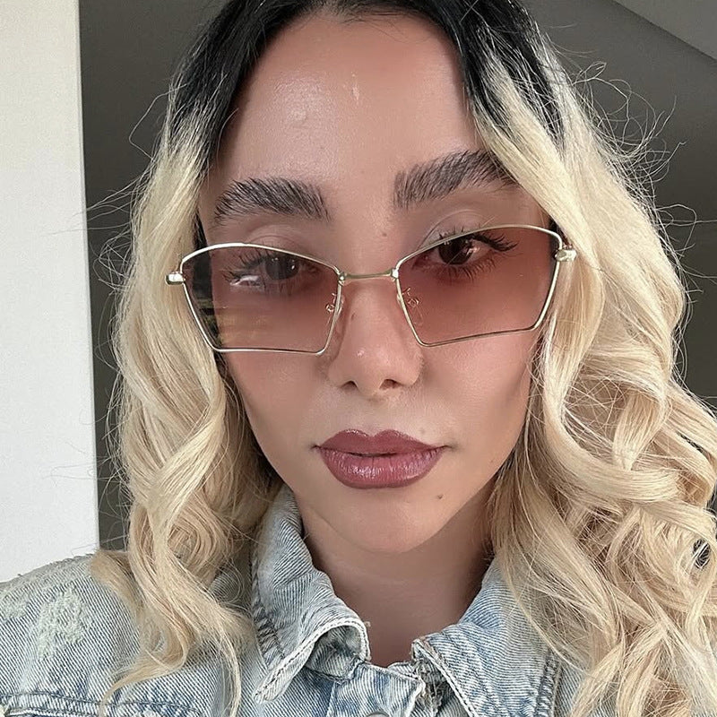 Damen trendige Sonnenbrille mit geometrischem Rahmen und gradienten Gläsern Brehn