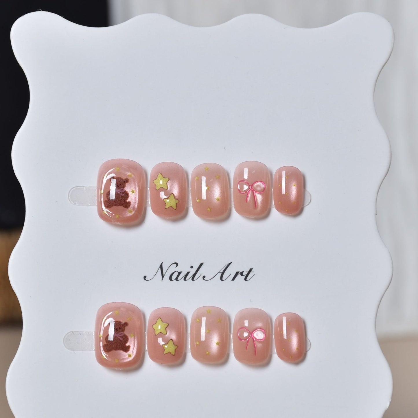 Verspielt Press-On Nagelkunst Brehn