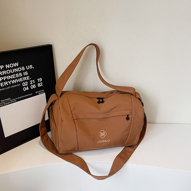 Stylische leichte Duffel Brehn