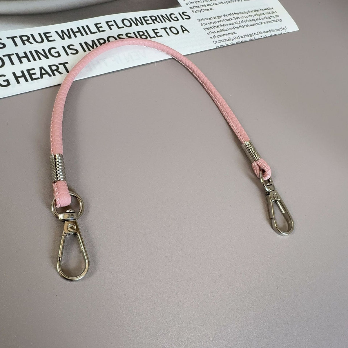 Haltbarer Clip-On-Umhängeband Brehn