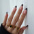 Kunstvolle Nagelspitzen mit elegantem Spinnennetz-Muster Brehn