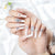 Glamouröse mit Kristallen verzierte Press-On Nail Set Brehn