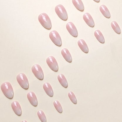 Elegantes Stiletto Press-On-Nageldesign