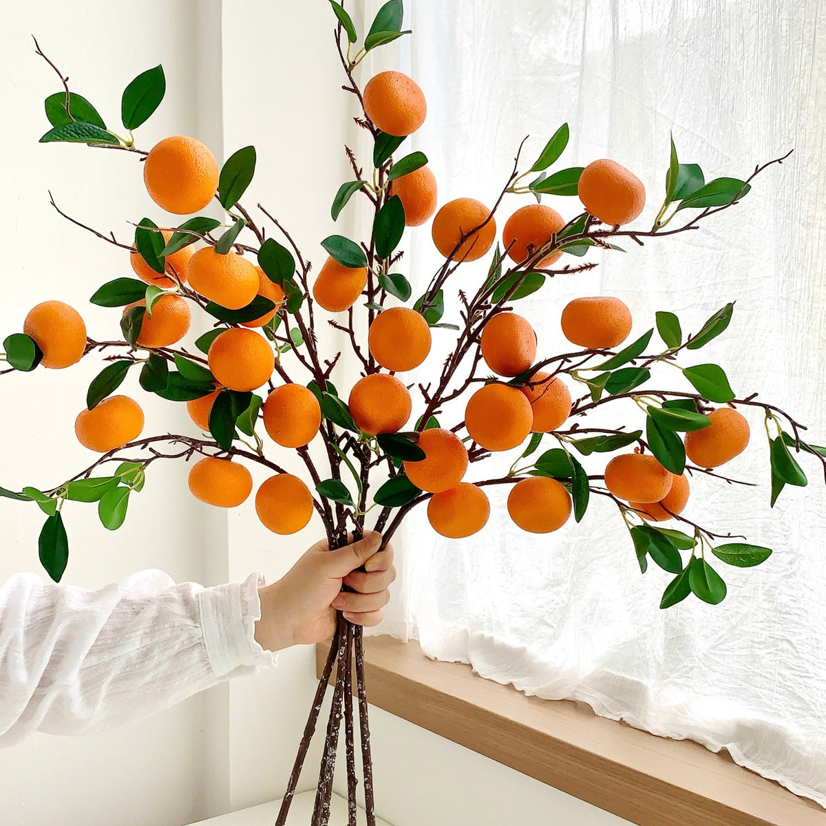 Dekorativer künstlicher Baum