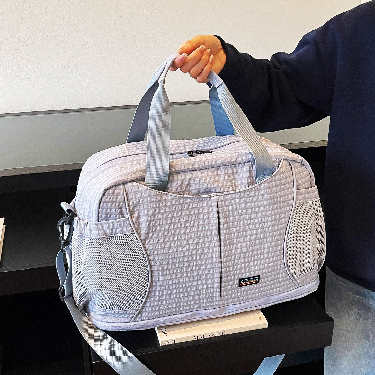 Texturiertes Sport-Duffle-Brehn