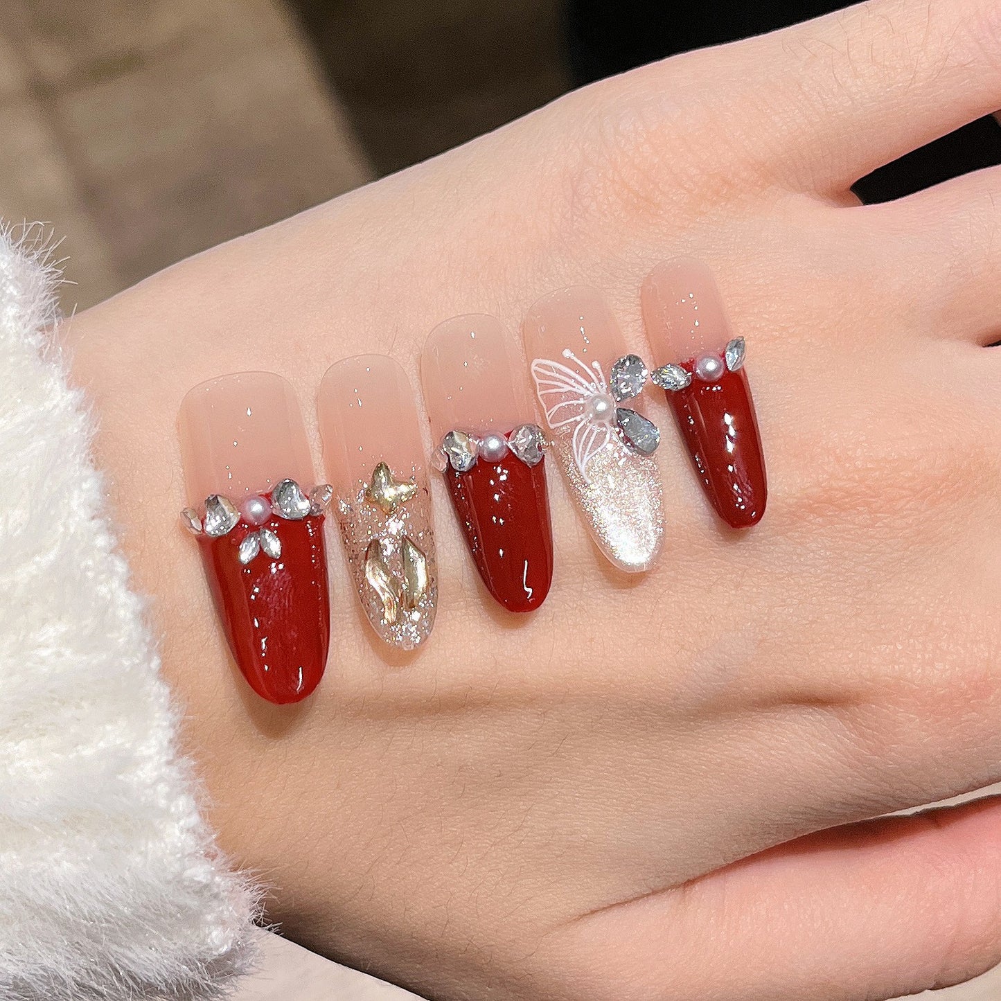 Glamorous Nail Art Brehn