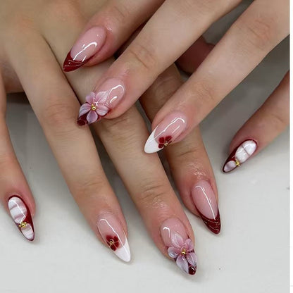 Elegantes Floral Press-On Nail Set