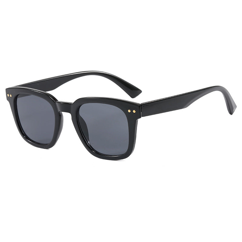 Damen Quadratische Sonnenbrille mit modernem transparentem Rahmen und UV-Schutz Brehn