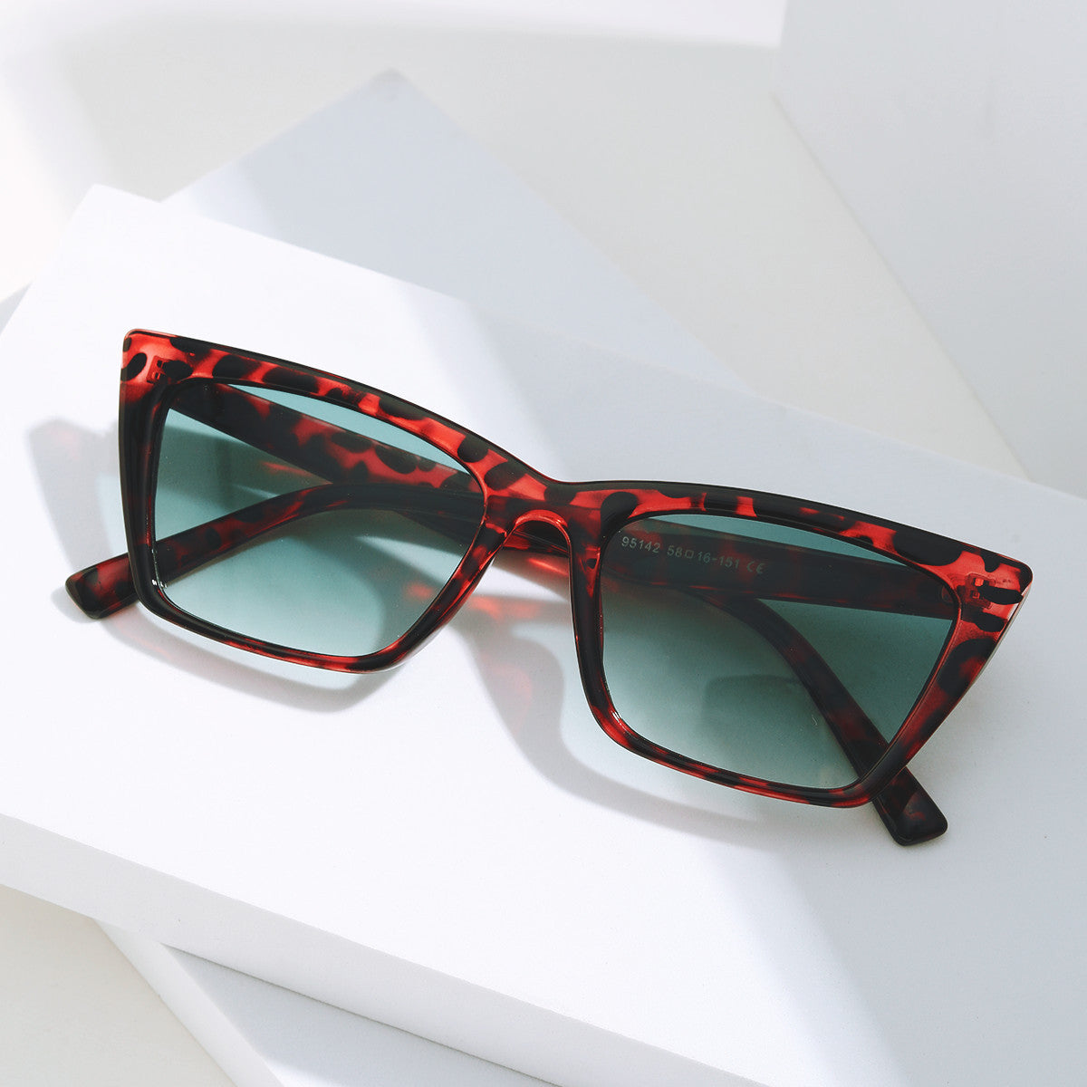 Damen Cat-Eye Sonnenbrille mit einzigartigem kantigem Rahmen Brehn