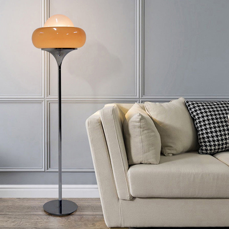 Moderne ästhetische Stehlampe