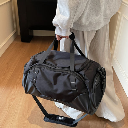 Vielseitige Reisetasche mit mehreren Fächern Brehn