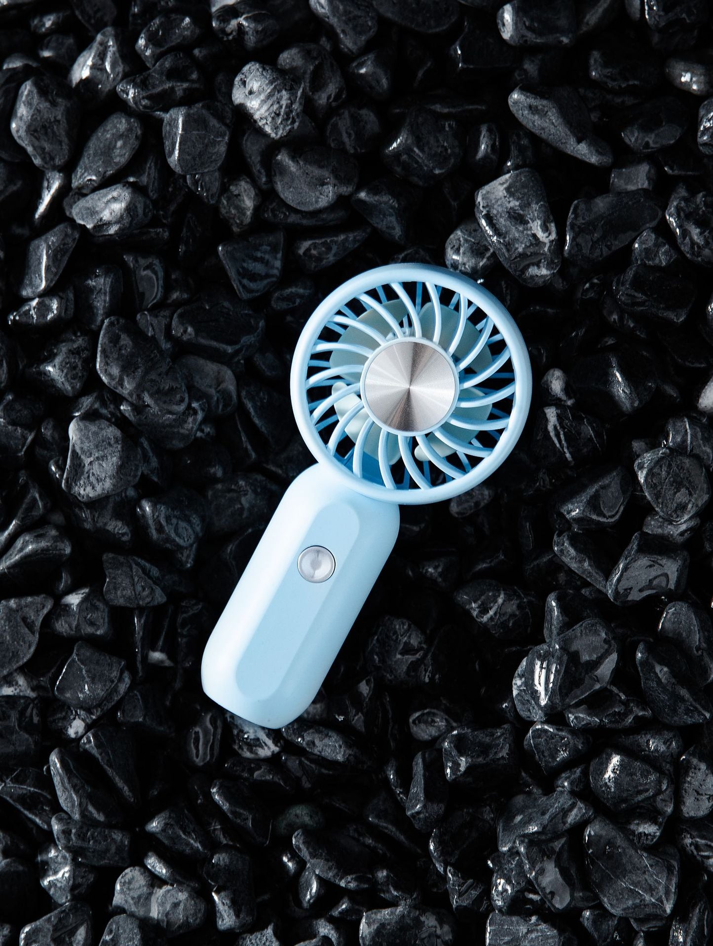 Damen tragbarer Mini-Lüfter mit ergonomischer Grifftechnologie Brehn