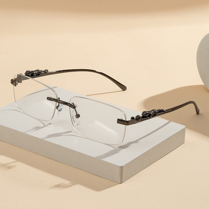 Damen modische Sonnenbrille mit kunstvollen Verzierungen Brehn