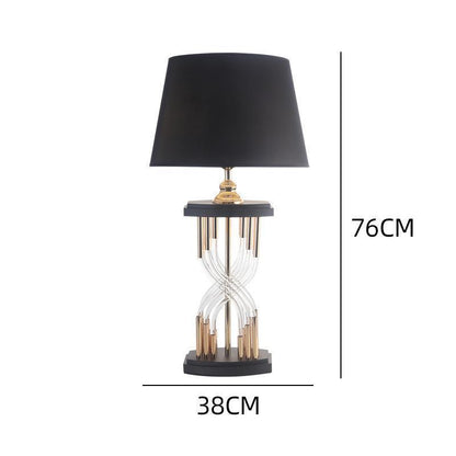 Moderne dekorative Tischlampe mit skulpturaler Basis