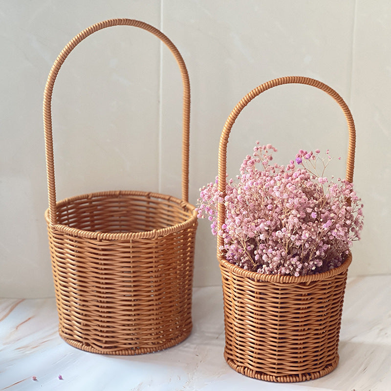 Handgefertigter Rattan Aufbewahrungskorb mit Griff Brehn