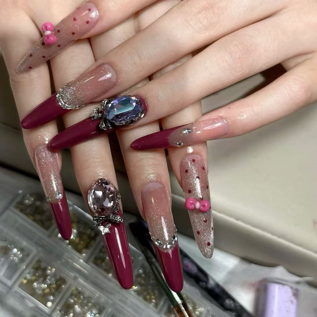 Glamouröse Lange Stiletto Nagel Kunst Extensions
