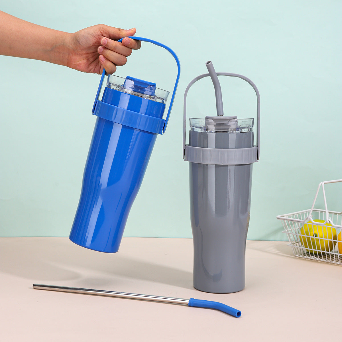 Damen Trinkbecher mit Strohhalm Brehn