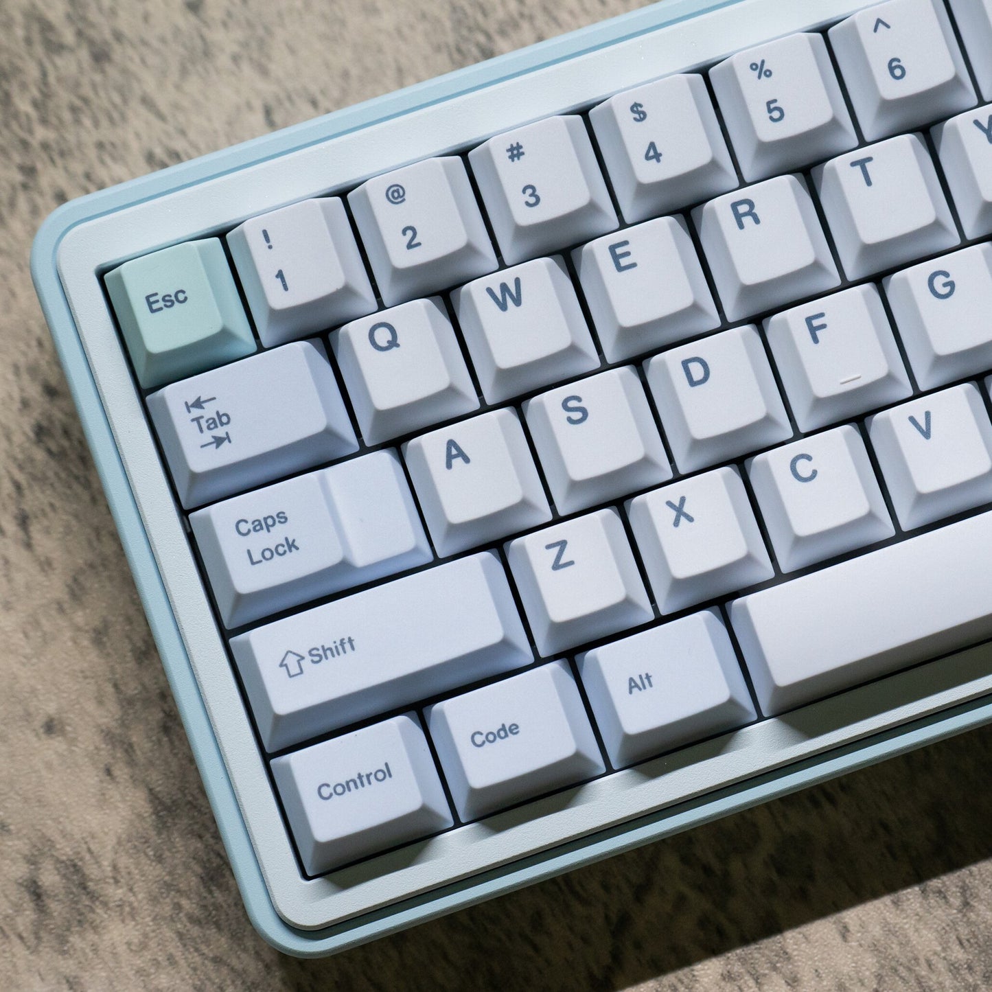Kompakte drahtlose mechanische Tastatur Brehn