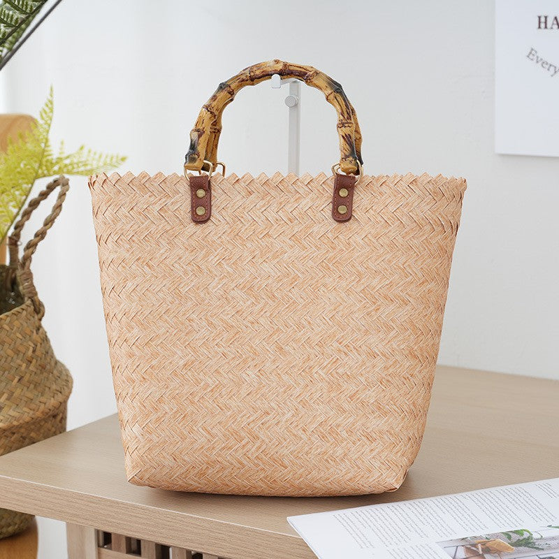 Handtasche Aus Geflochtenem Material mit Bambusgriffen Brehn
