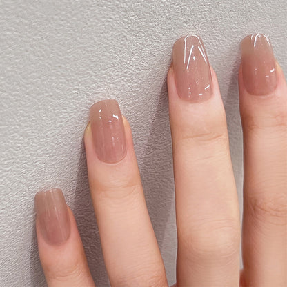 Glänzendes Nude-Gel-Nagel-Set Brehn