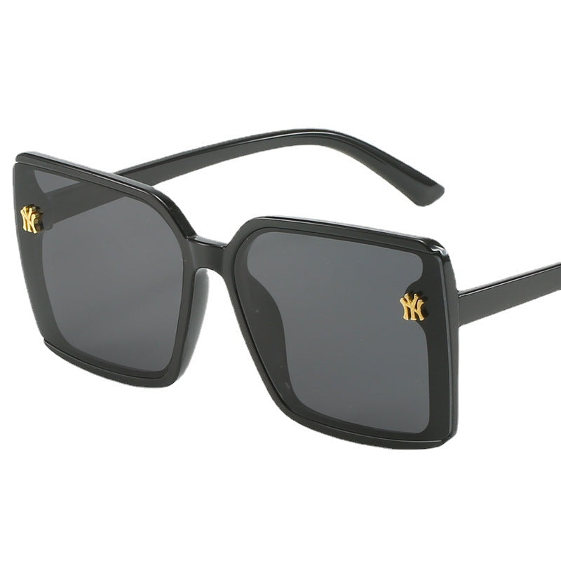 Damen Oversized-Sonnenbrille mit eleganten Gläsern Brehn