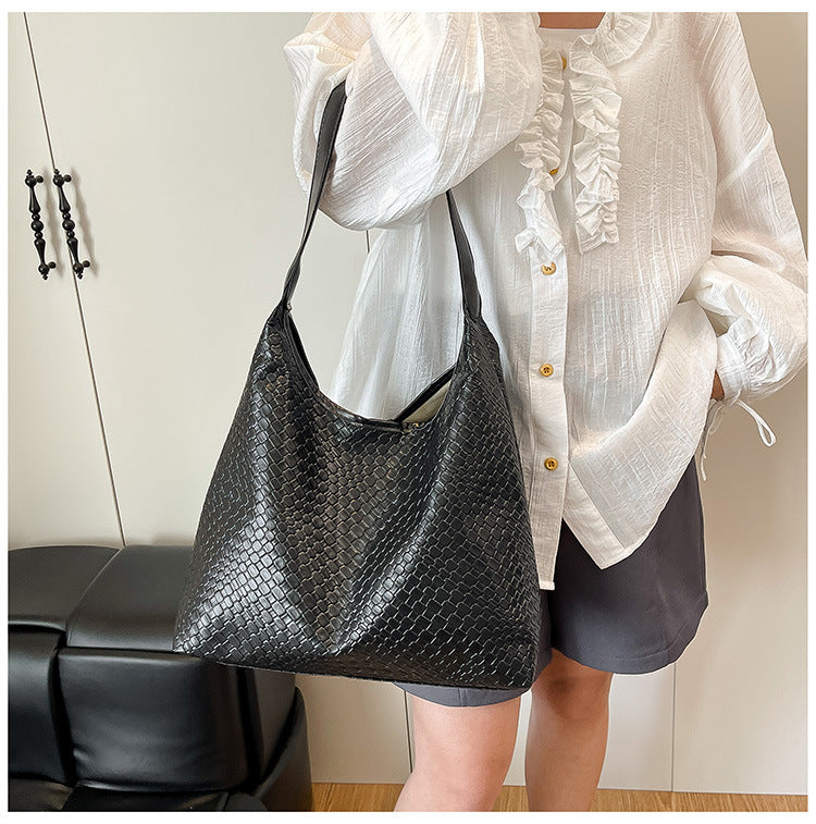 Woven Leather Schultertasche Brehn