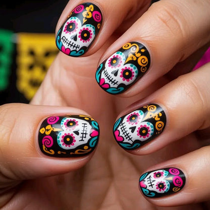 Künstlerische Zuckerschädel-Nagelkunst-Verlängerungen Brehn