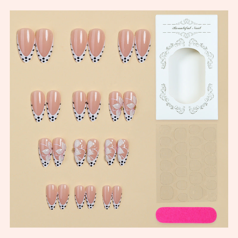 Elegantes articuliertes Press-On-Nagelset Brehn